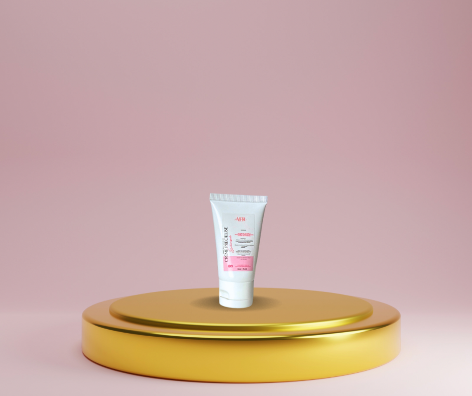 Crème Éclat Précieux                  Extrait de réglisse + Niacinamide